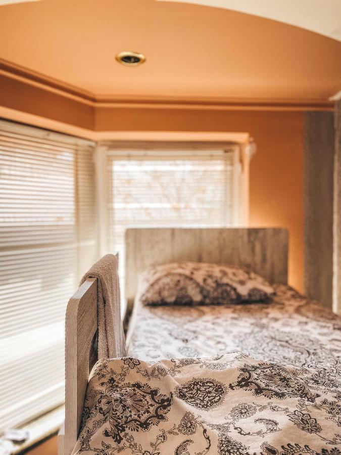 Crystal Villa Hotel Jerevan Buitenkant foto