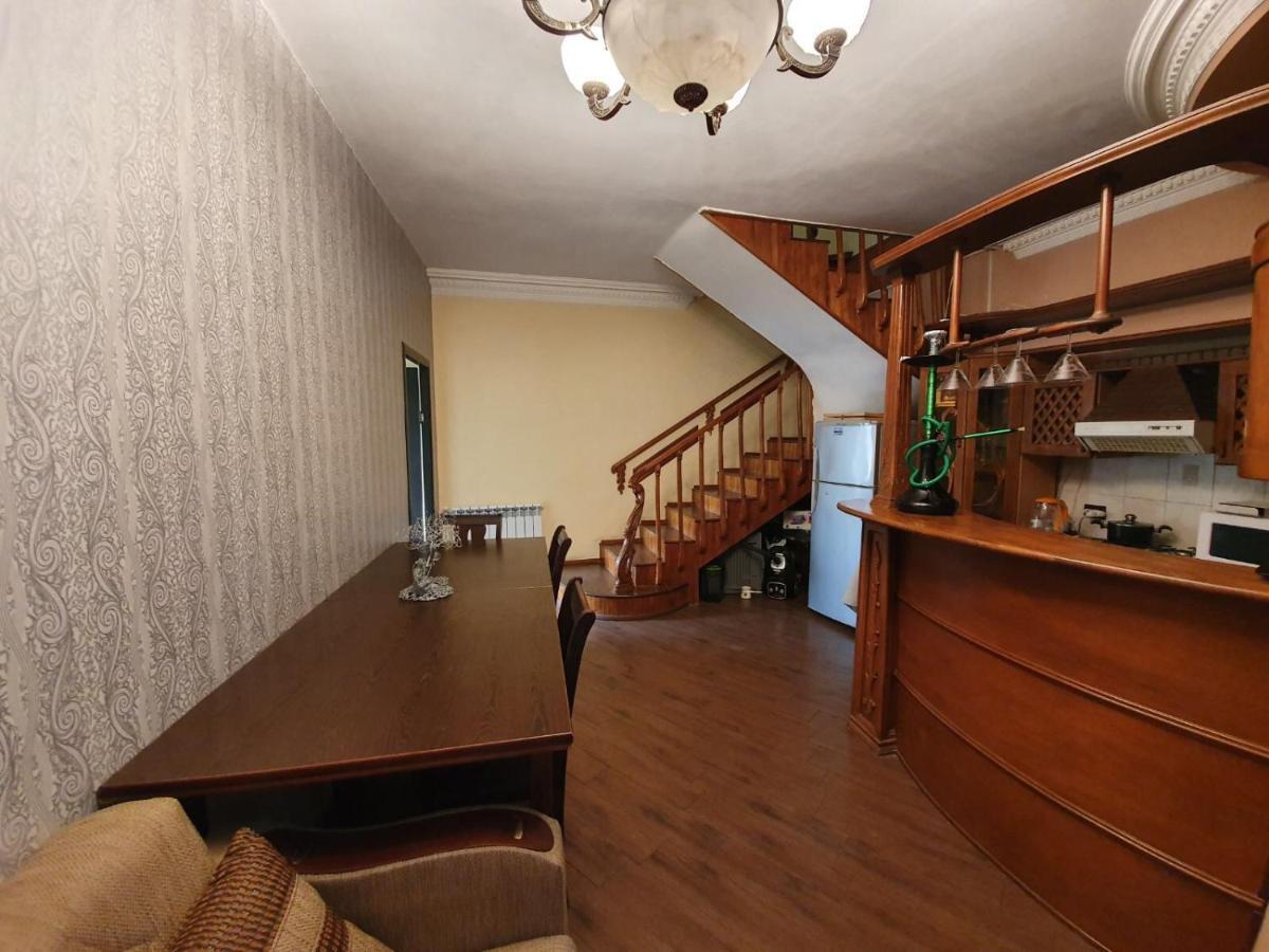 Crystal Villa Hotel Jerevan Buitenkant foto