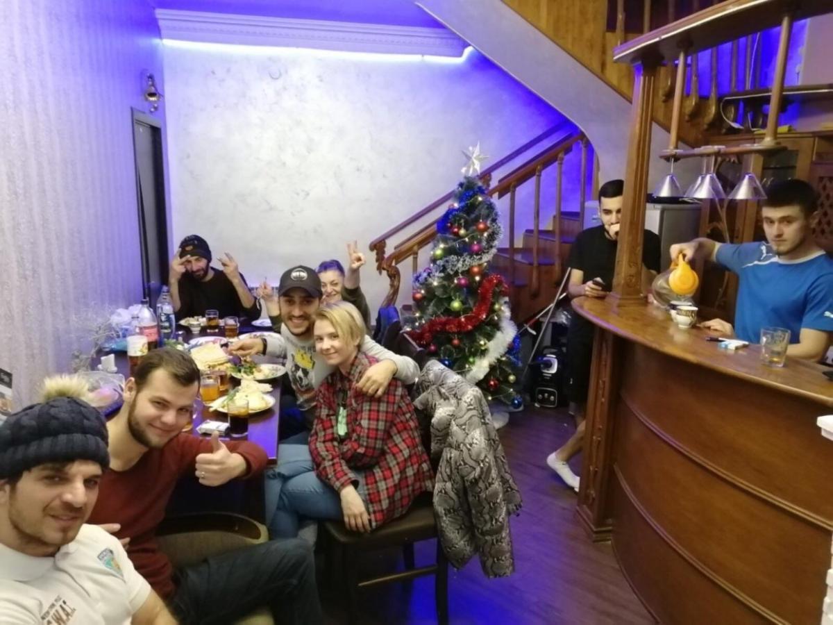 Crystal Villa Hotel Jerevan Buitenkant foto